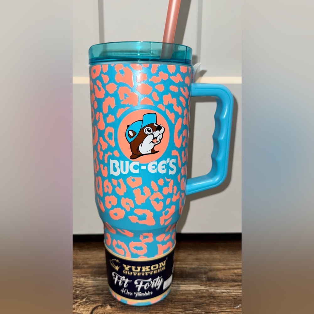 Buc-ee’s Leopard Print 40oz Tumbler by Yukon Outfitters - Limited Edition!